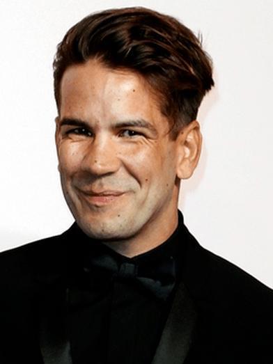 罗曼达瑞克个人资料,揭秘神秘天才的传奇人生